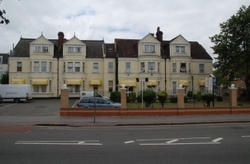 Croydon Court Hotel