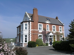 Woodlands Country House