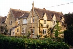 Manor Farm Burcombe  B&B