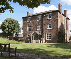 Grove Farm House Bed and Breakfast