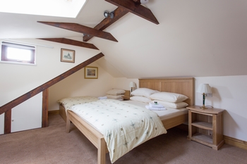 Oakwood Bed and Breakfast Heathrow