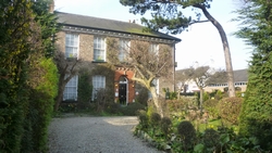 The Holly Lodge, York