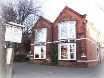 Clee House Hotel & Bistro