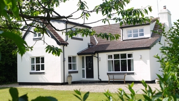 The White House Bed & Breakfast