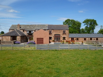 THE GINNEY COUNTRY GUEST HOUSE AND HOLIDAY COTTAGES