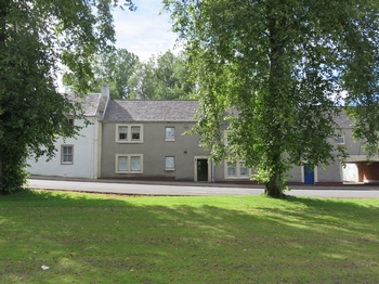 SERVICED APARTMENTS EAGLESHAM