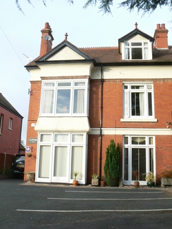 Clairmont Guest House